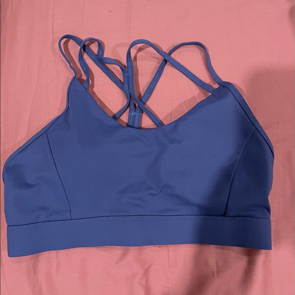 🏋️‍♂️NWOT Sports Bra 🏋️‍♂️